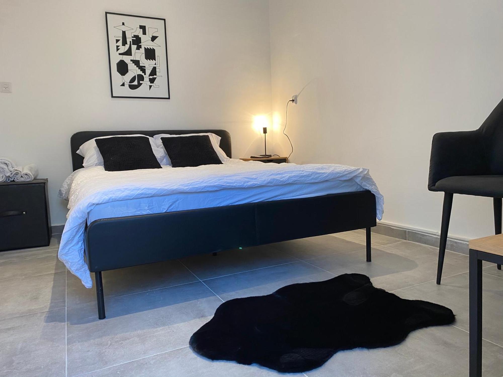 Bed and Breakfast Yona 8 Tel Aviv Pokoj fotografie